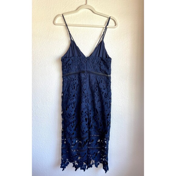 ASTR The Label Floral Lace Skinny Strap Knee Length Sheath Dress in Navy Size M - Picture 5 of 11